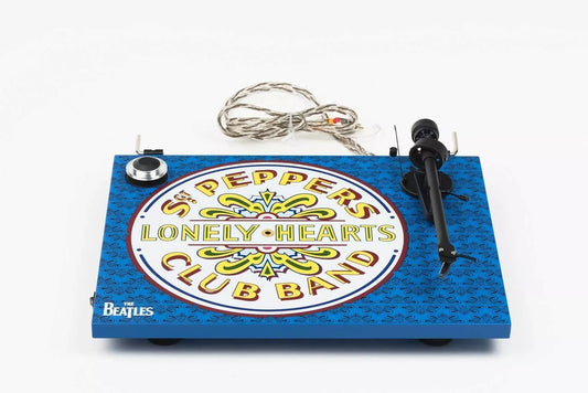 Pro-Ject Essential III Beatles Sergeant Pepper's Turntable